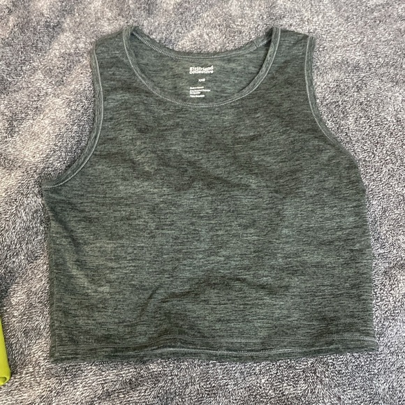 Girlfriend Collective bra and crop top size XXS - Picture 3 of 4